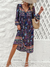 Load image into Gallery viewer, Tassel Tied Printed Long Sleeve Dress