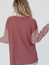 Load image into Gallery viewer, Round Neck Color Block Dropped Shoulder T-Shirt