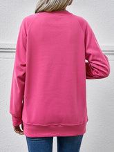 Load image into Gallery viewer, Round Neck Long Sleeve Sweatshirt