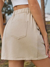 Load image into Gallery viewer, Pocketed Buttoned Mini Denim Skirt