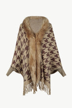 Load image into Gallery viewer, Houndstooth Fringe Hem Poncho