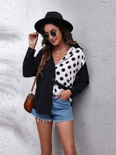 Load image into Gallery viewer, Contrast Button Up Long Sleeve Shirt