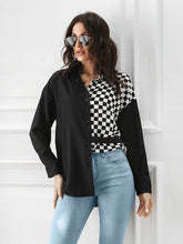 Load image into Gallery viewer, Contrast Button Up Long Sleeve Shirt