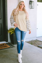 Load image into Gallery viewer, Waffle-Knit Balloon Sleeve Blouse
