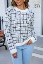 Load image into Gallery viewer, Plaid Round Neck Long Sleeve Pullover Sweater